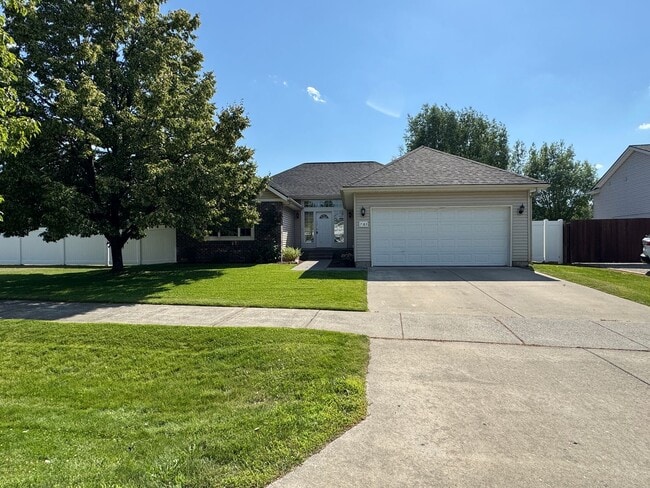 Primary Photo - Beautiful home in highly sought after CDA ...