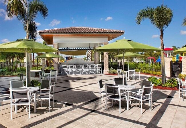 Building Photo - 8945 NW 98th Ave