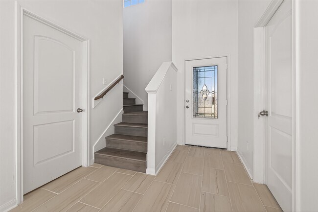 Building Photo - 20807 Echo Manor Dr