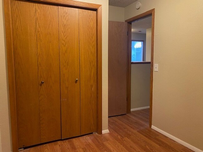 Building Photo - Cozy Boulder Condo On Bike Path