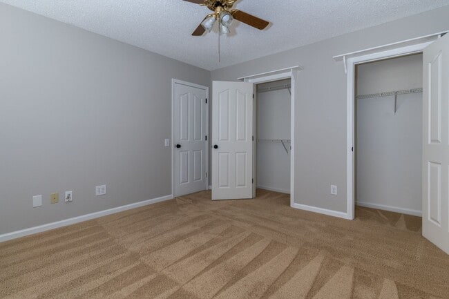 Building Photo - Looking for your dream home in a peaceful ...