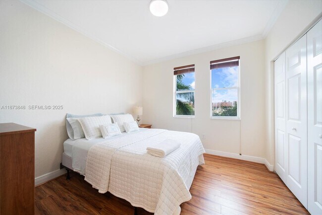 Building Photo - 9021 SW 94th St