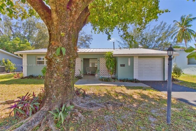 Building Photo - 6510 NW 21st St