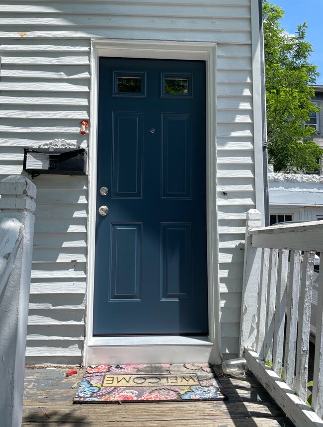 Building Photo - 78 S Fuller St Ext