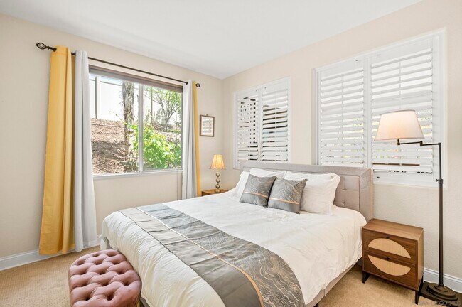 Building Photo - 1313 Paseo Hermosa