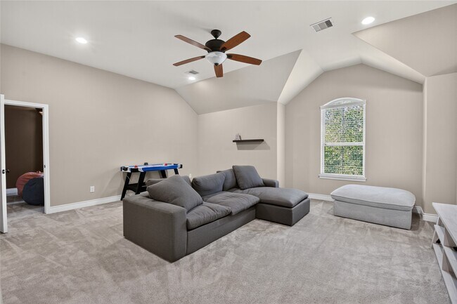 Building Photo - 164 Deerfield Meadow Dr