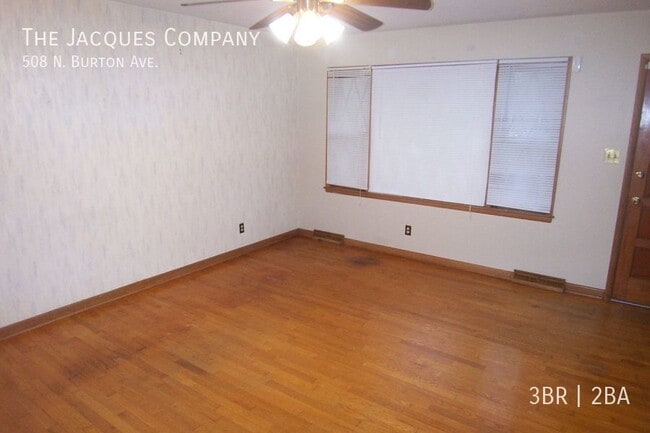 Building Photo - 508 N Burton Ave