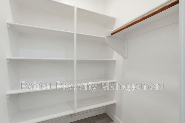 Building Photo - 7347 E Vista Bonita Dr