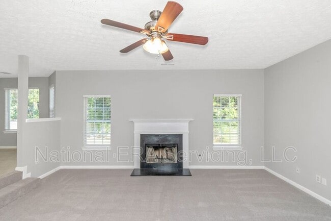 Building Photo - 420 Harvick Cir