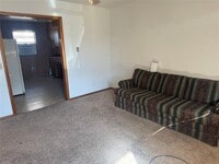 Building Photo - 1303 Meadow Ln