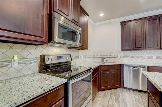Building Photo - 2518 Adam Ln