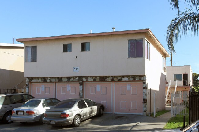 Primary Photo - 756-758 Cerritos Ave