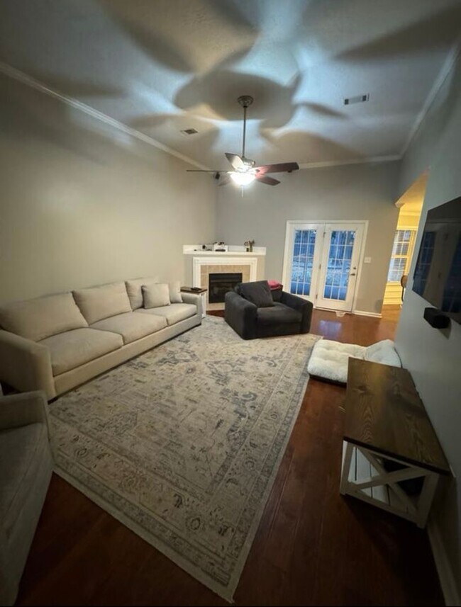 Building Photo - Available Now In Riverwood Plantation!