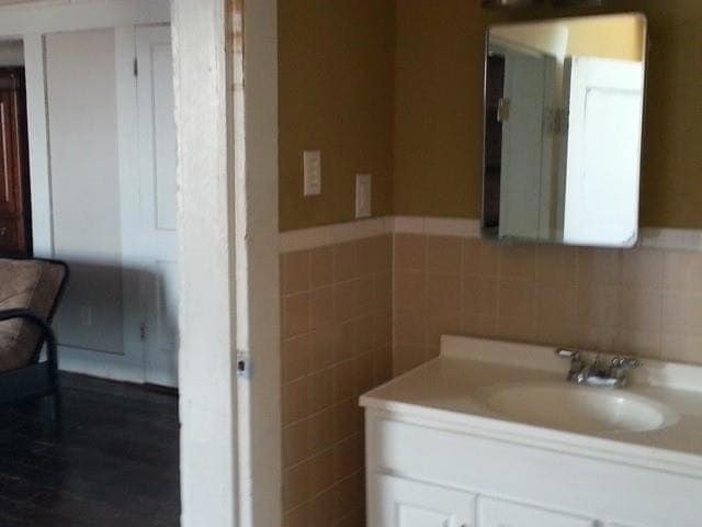 Building Photo - 1566 Annunciation St