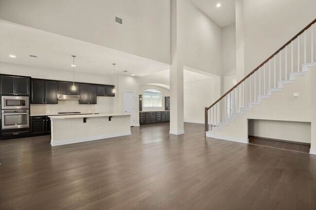Building Photo - 20317 Martin Ln