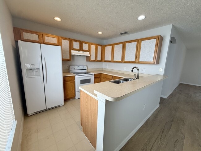 Building Photo - 2429 Ruddenstone Way