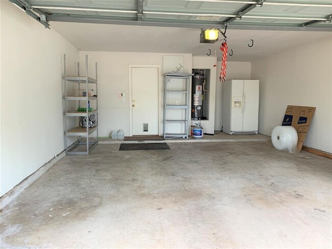 Building Photo - 20527 Spur Branch Ln