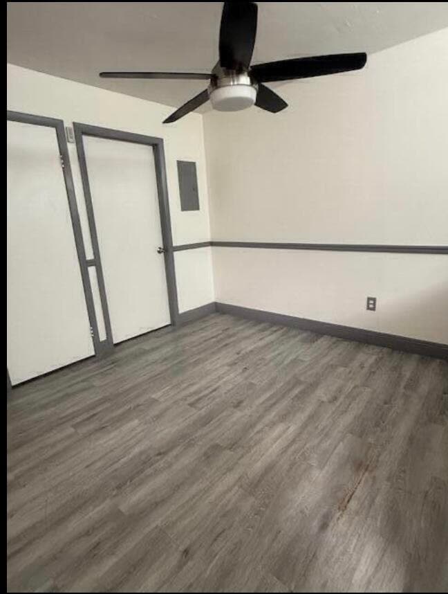 Building Photo - 4628 Suburban Pines Dr