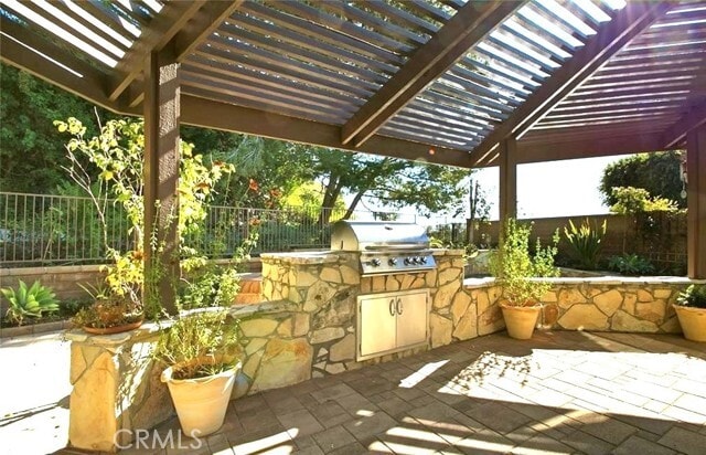 Building Photo - 28632 Silverton Dr