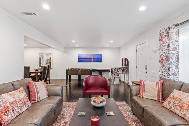 Building Photo - 3545 Northwest Pkwy