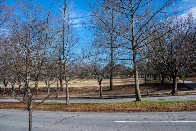 Building Photo - 19 Finch Trail NE