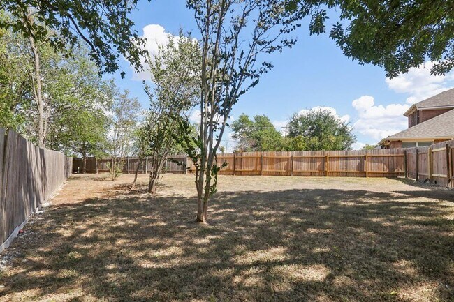 Building Photo - 7117 Cromarty Ln