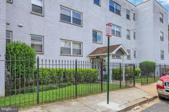 Building Photo - 4929 Foote St NE
