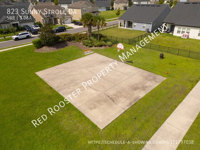 Building Photo - 823 Sunny Stroll Dr