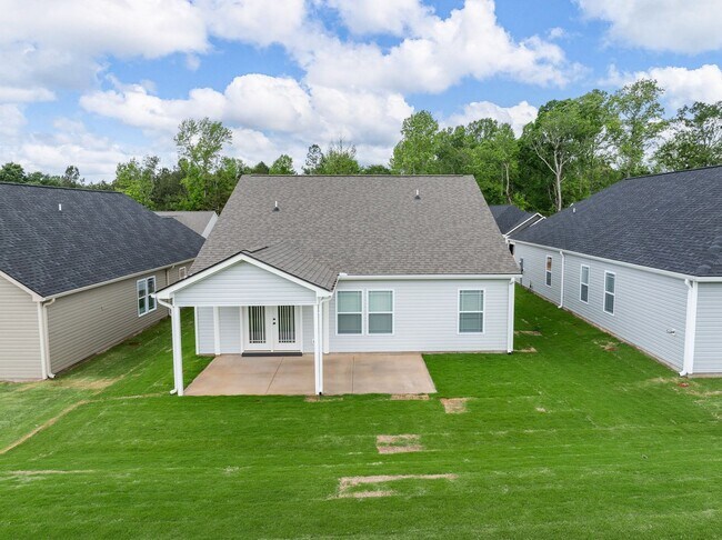 Building Photo - Beautiful New Construction--3 Bedrooms, 2 ...