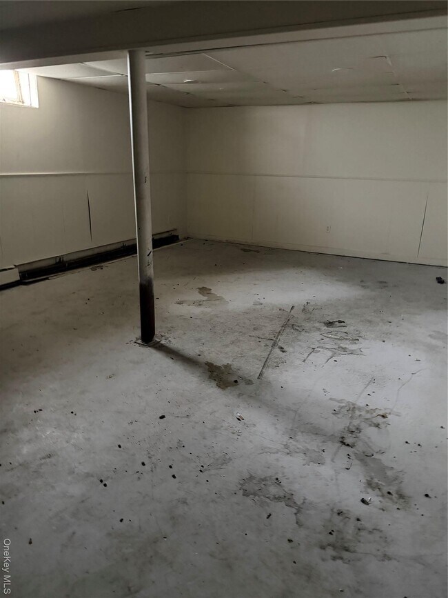 Building Photo - 9 Willard Pl