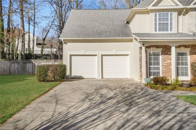 Building Photo - 812 Pinder Point Ct