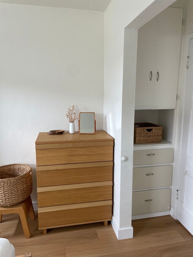 Building Photo - 521 Arcade Dr