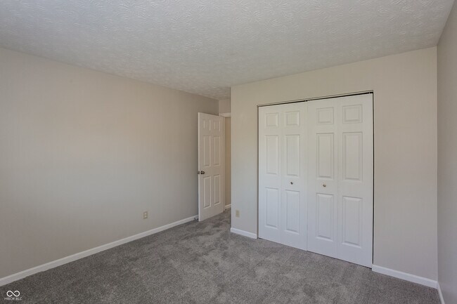 Building Photo - 4110 Luxembourg Cir W