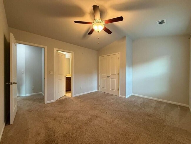Building Photo - 5115 Breezewood Cir