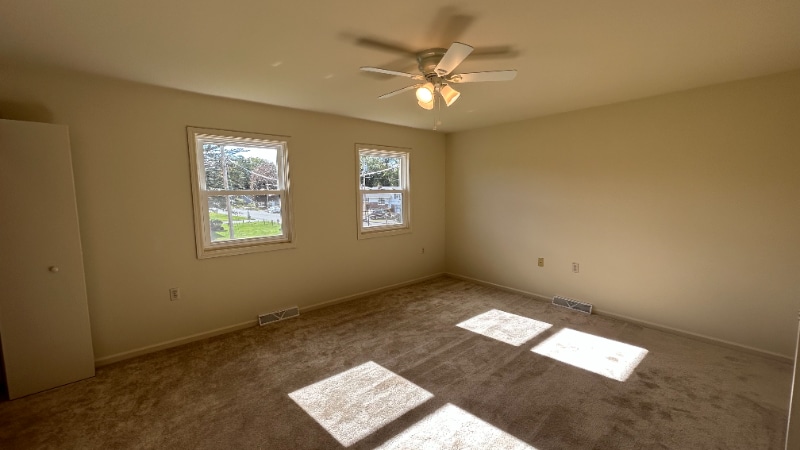 Building Photo - 249 Mercer Ave