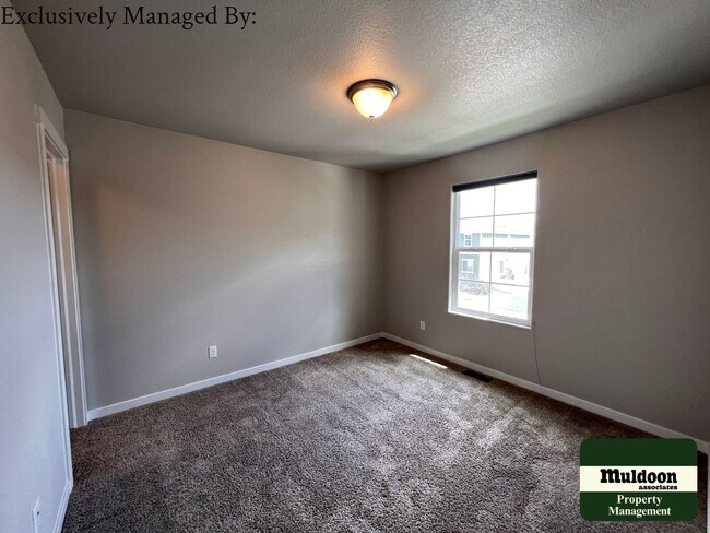 Building Photo - SEE ME TODAY! Beautiful 3 bedroom home tha...