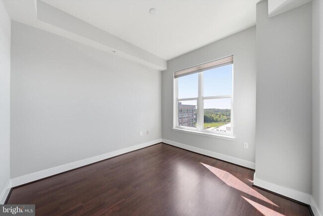 Building Photo - 12500 Park Potomac Ave