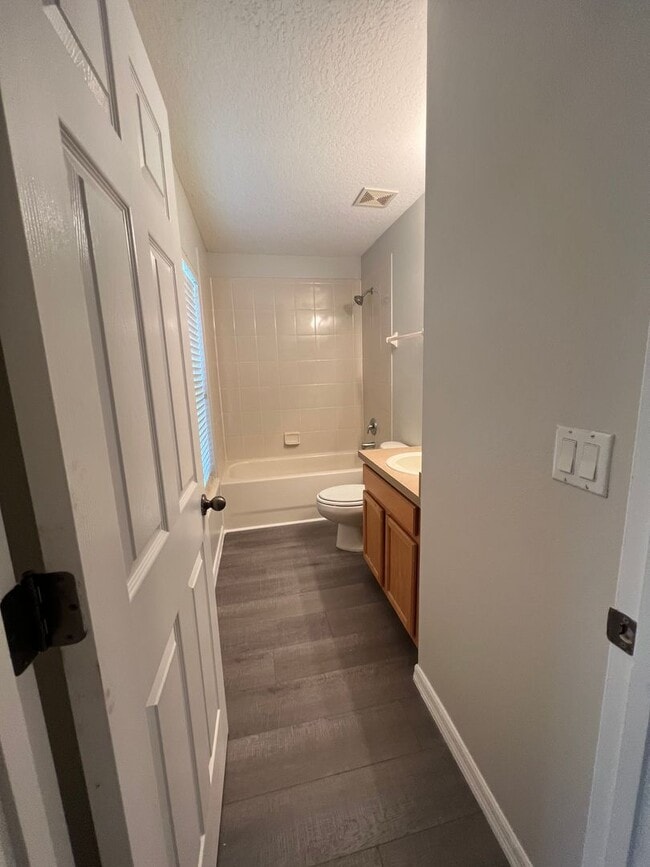 Building Photo - Great Location, near Maitland and I-4, 3 bedroom