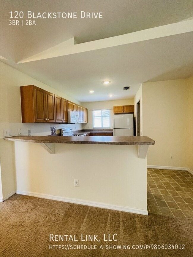 Building Photo - 120 Blackstone Dr
