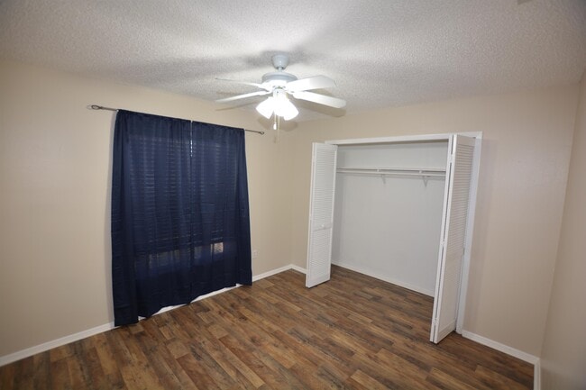 Building Photo - 6314 Eaglebrook Ave