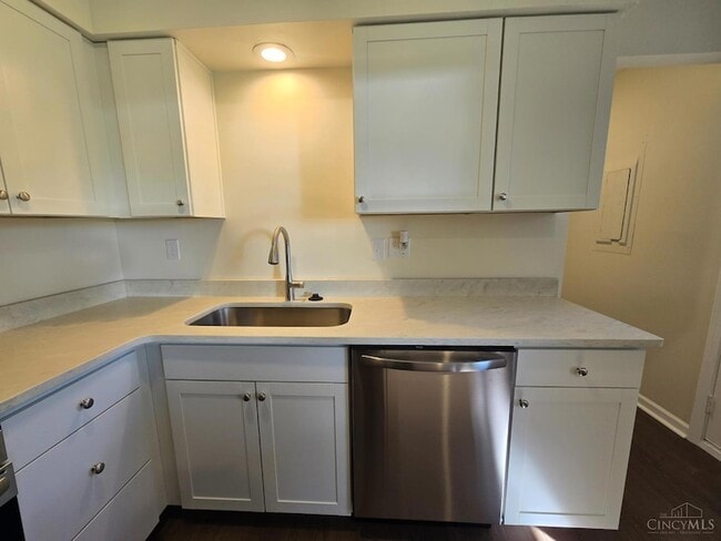Building Photo - 6238 Jayfield Dr