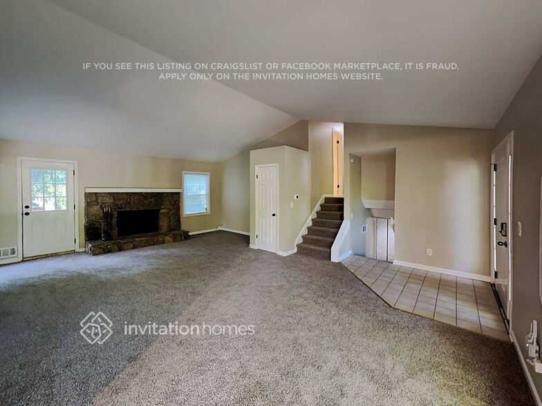 Building Photo - 2057 Kinridge Ct