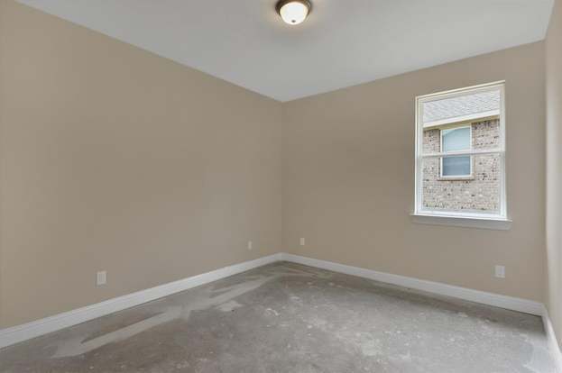 Building Photo - 19029 Villa Ln
