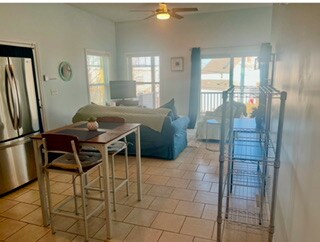 Building Photo - 26 Massasoit Rd