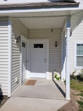 Building Photo - 85 Ruth Ct