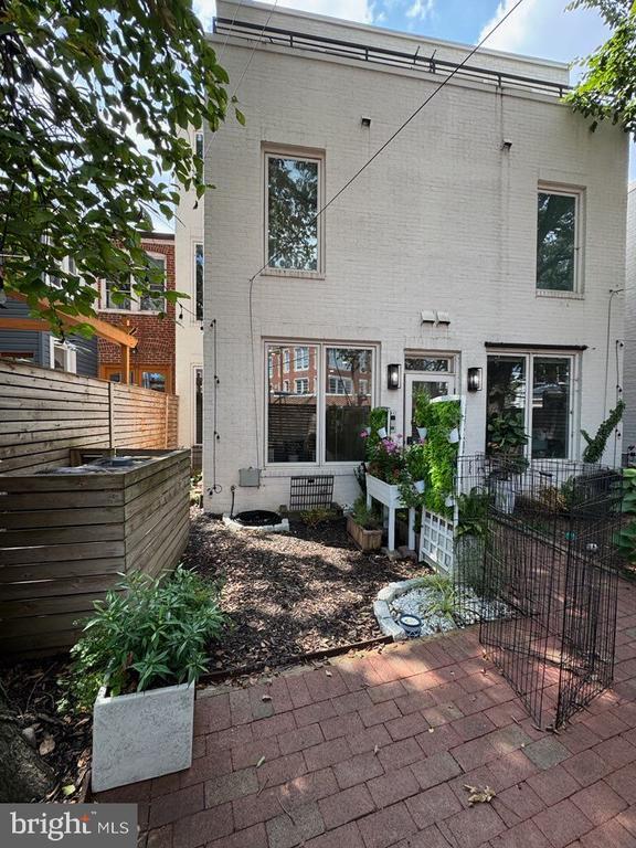 Building Photo - 226 Kentucky Ave SE