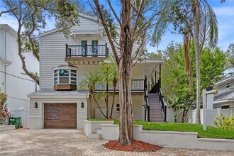 Building Photo - 3232 W Oakellar Ave