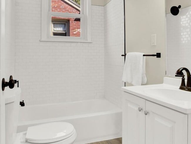 Building Photo - Coming Soon - 4 Bedroom 2 Bath - Central D...