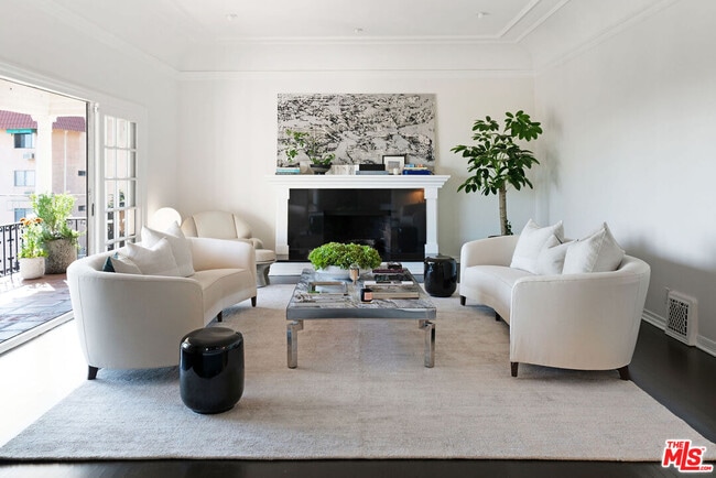 Building Photo - 6239 Holly Mont Dr