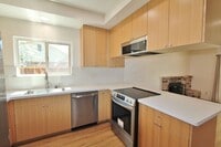 Building Photo - $3,990 - GORGEOUS FOUR BEDROOM HOME IN NOR...